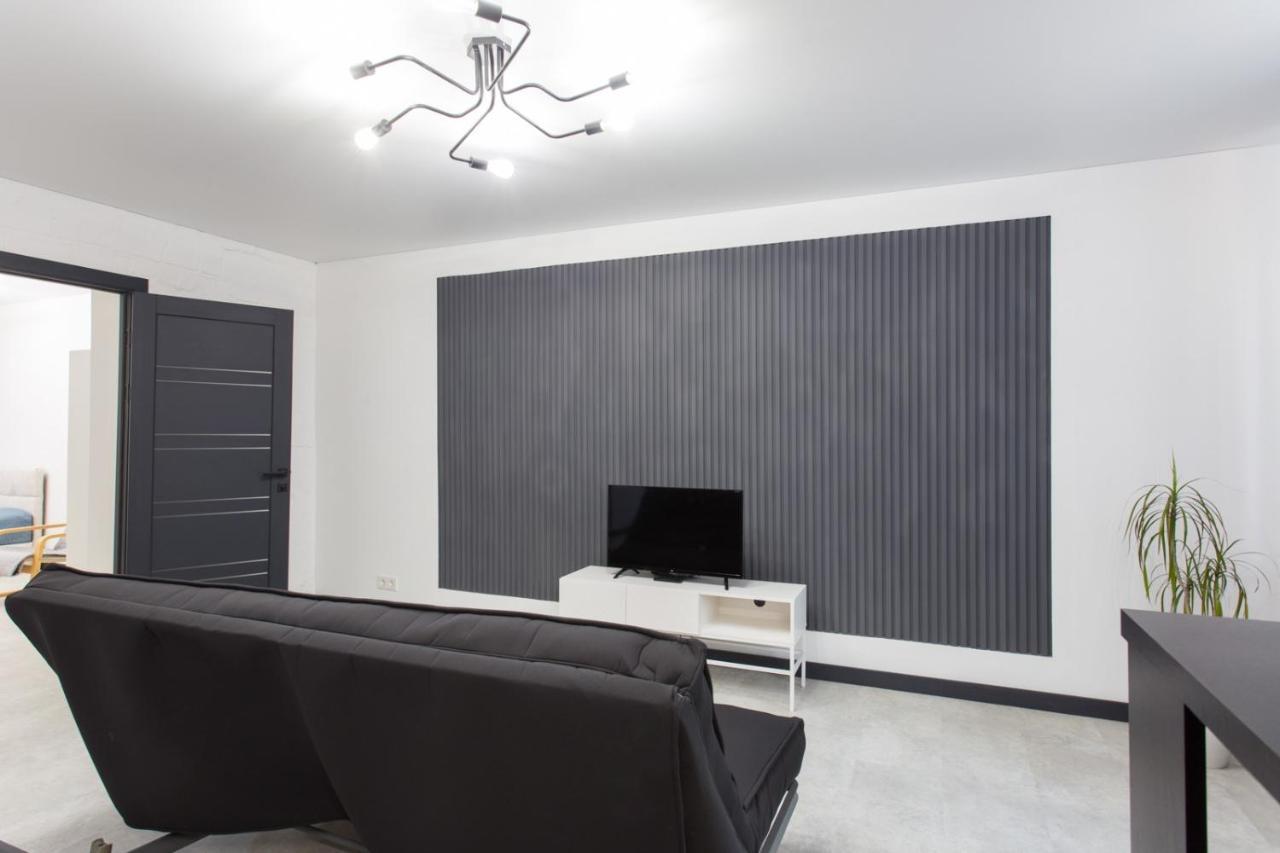 Apartment On 23 Serpnya Harkiv Dış mekan fotoğraf